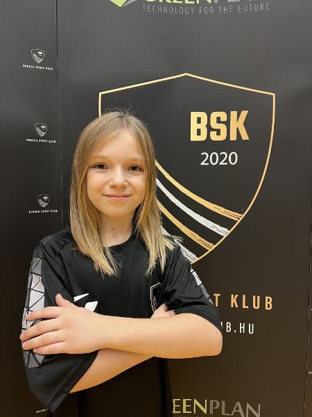 Tímár Anna portréja