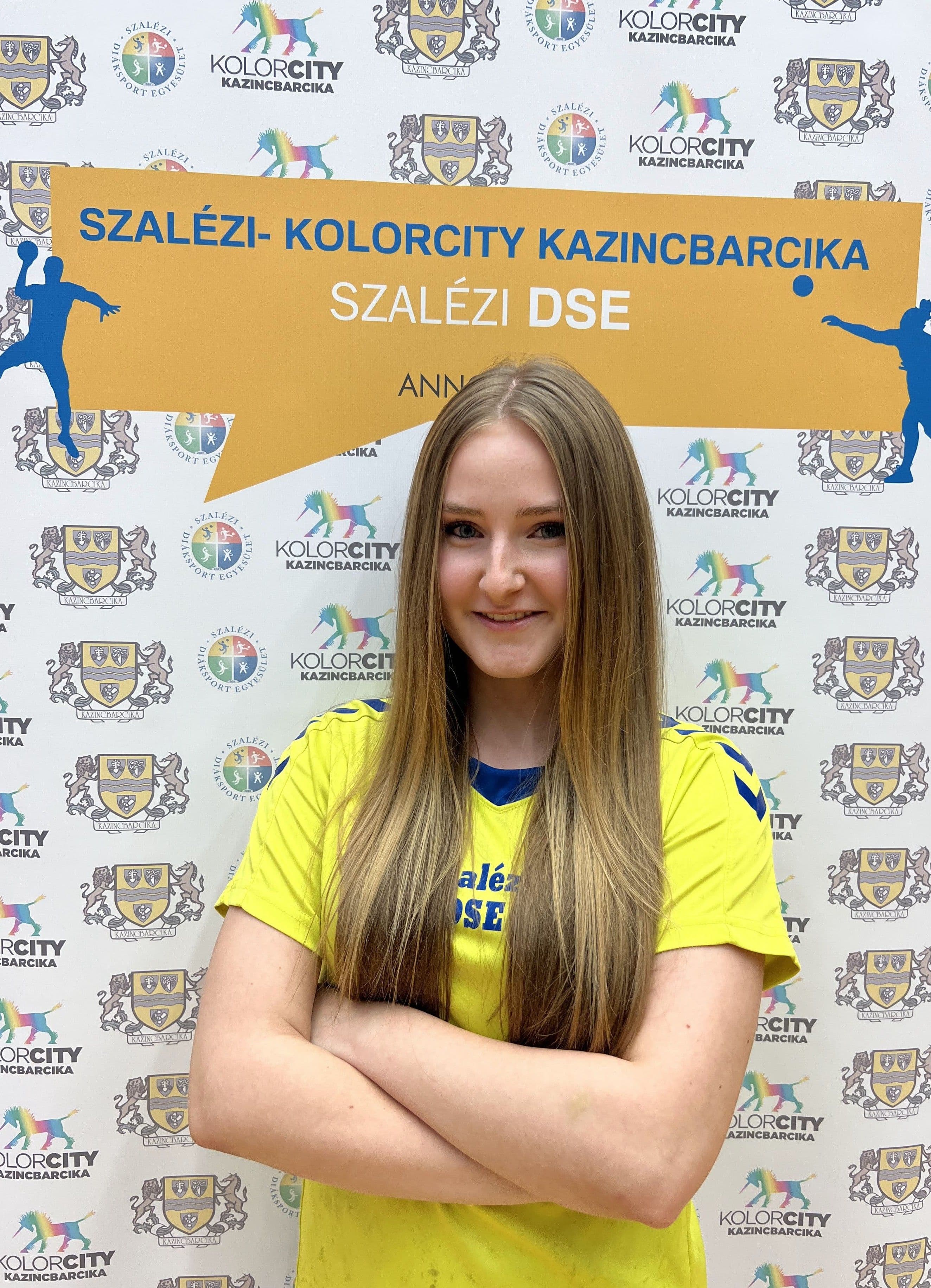 Almási Zsófia portréja
